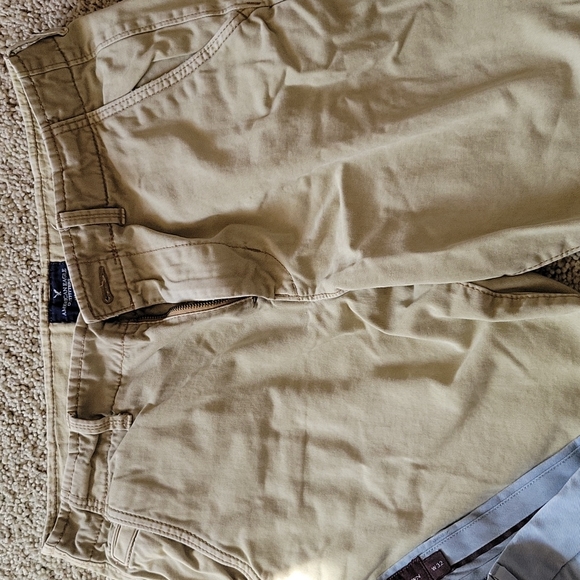 Shorts - Picture 4 of 5